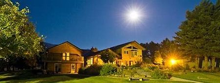 Bad Rock Bed And Breakfast Inn Колумбия-Фолс Экстерьер фото